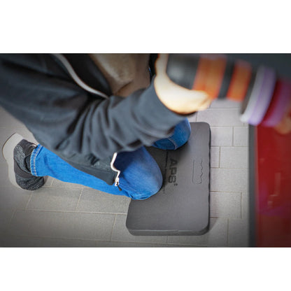 APS knee protector