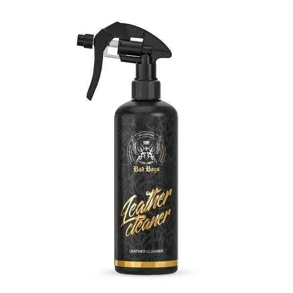 Čistač za kožu BB Leather Cleaner u crnoj boci s raspršivačem, zlatnim natpisom i ukrasnom etiketom.